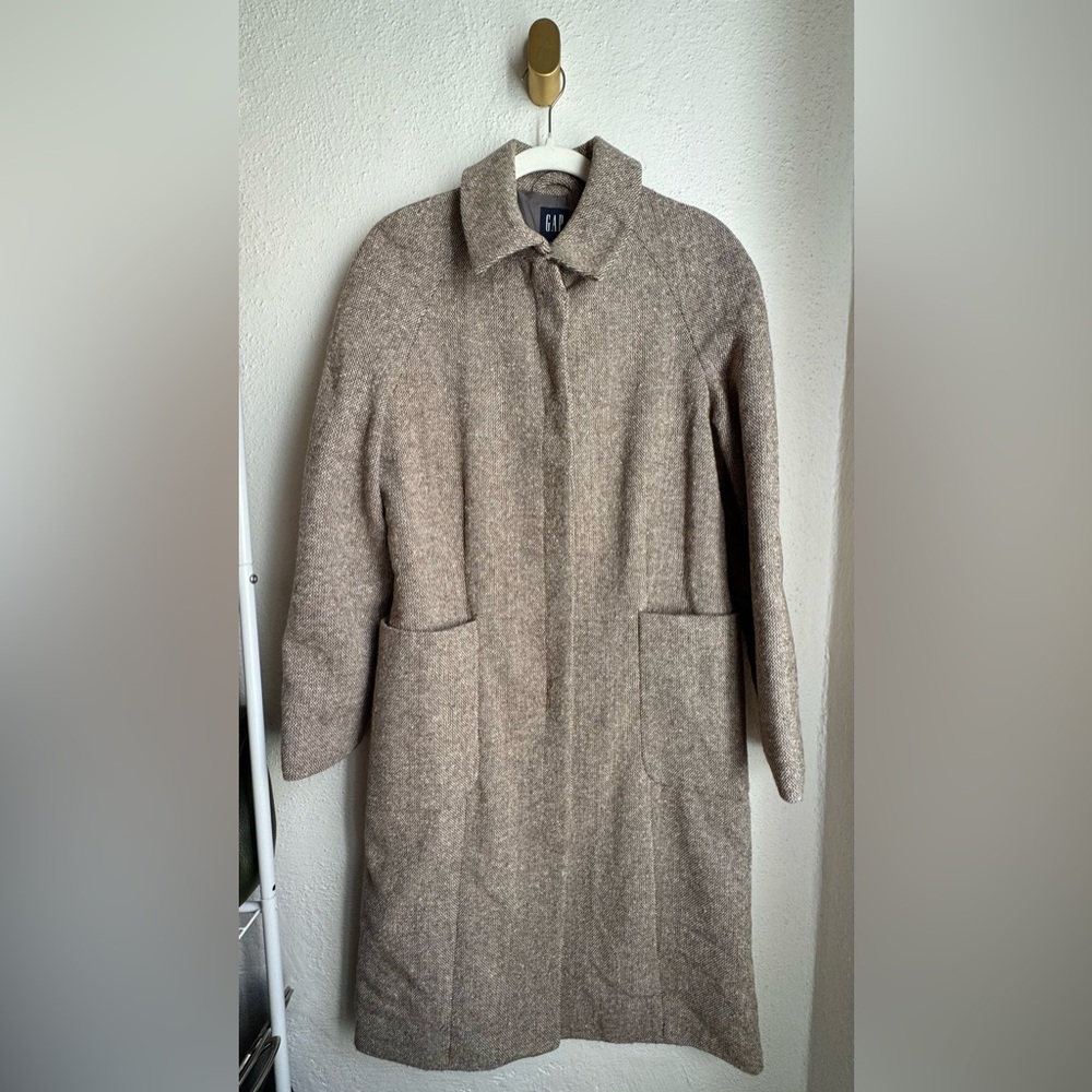 GAP | Pea coat large front pockets, Polyester, recycled wool, acrylic, cotton.